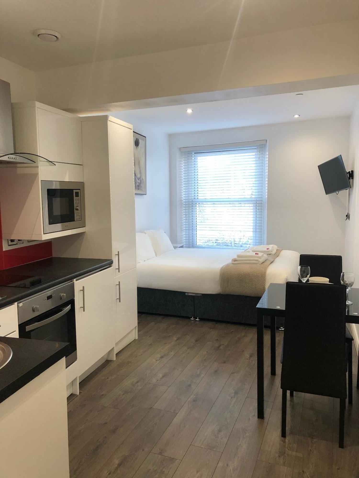 Foxhouse Studio Apartments Plymouth Bagian luar foto
