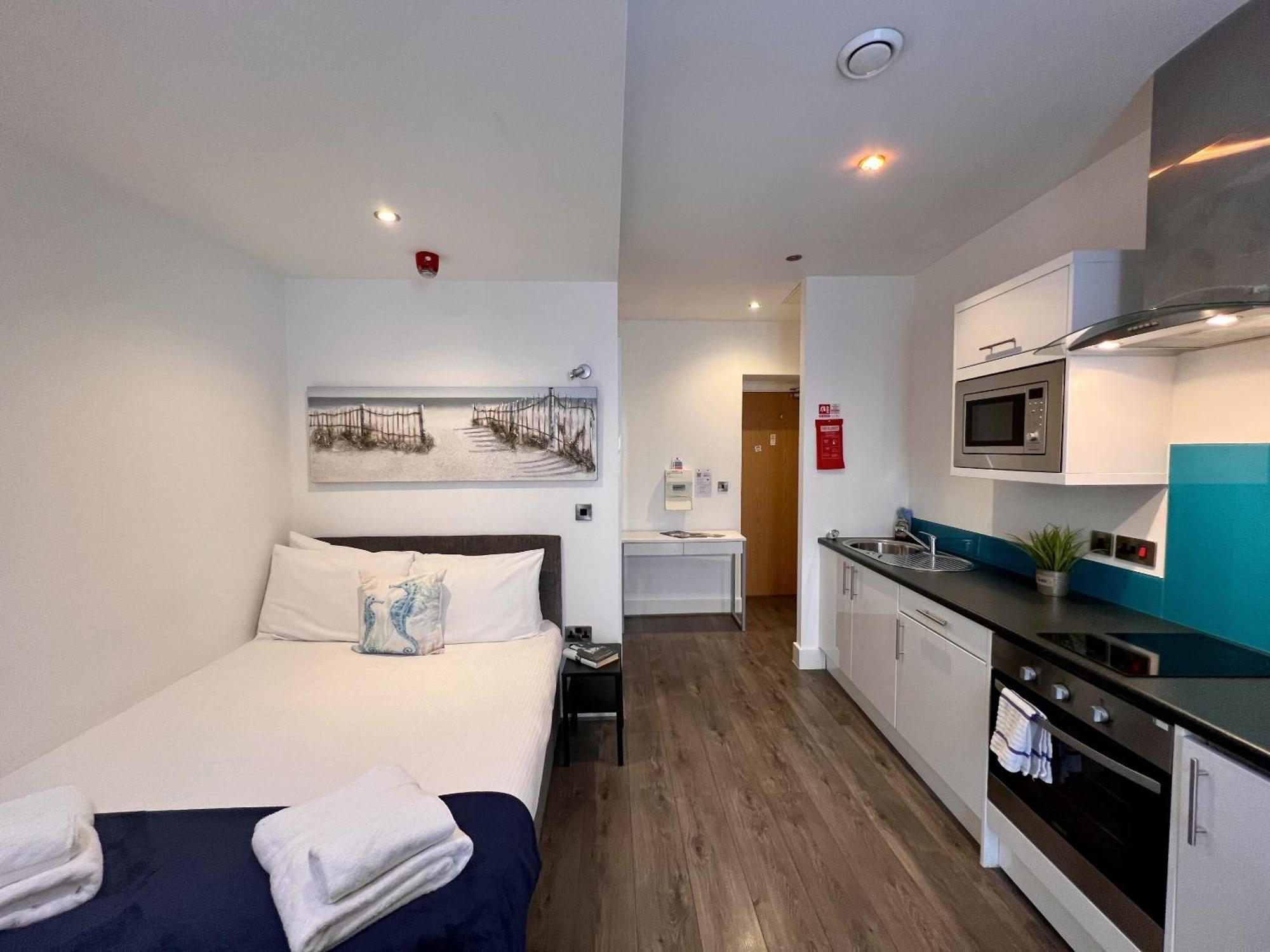 Foxhouse Studio Apartments Plymouth Bagian luar foto
